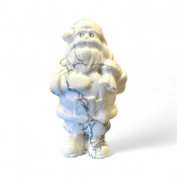 81 mm Howlite Santa Claus Carving – Holiday Crystal Figurine Decor - Picture 1 of 5